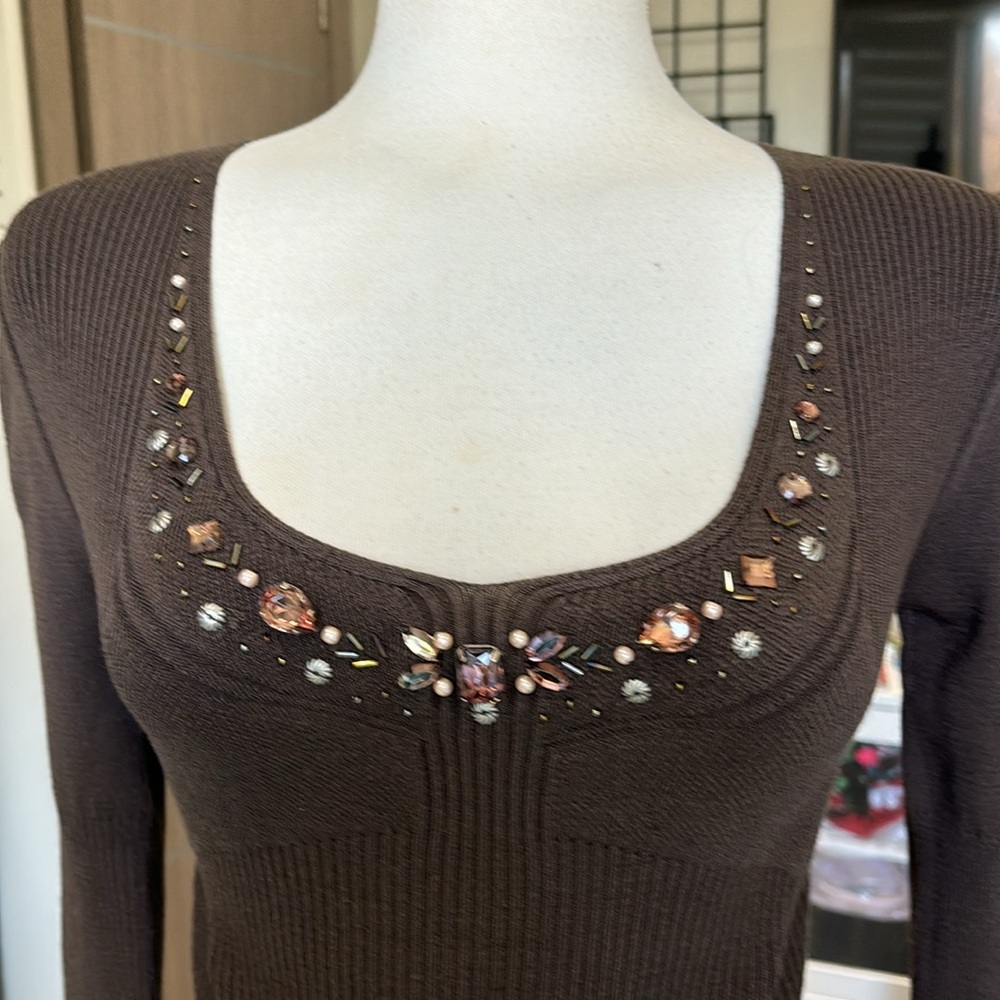 Sweater - Picture 2 of 7